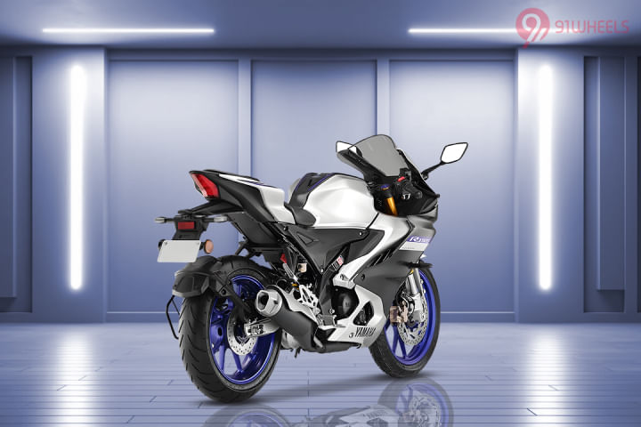 Yamaha R15 M Right Rear Three Quarter