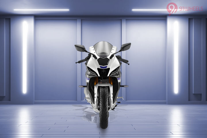 Yamaha R15 M Front View