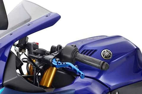 Yamaha R15 V4  Racing Blue Clutch lever