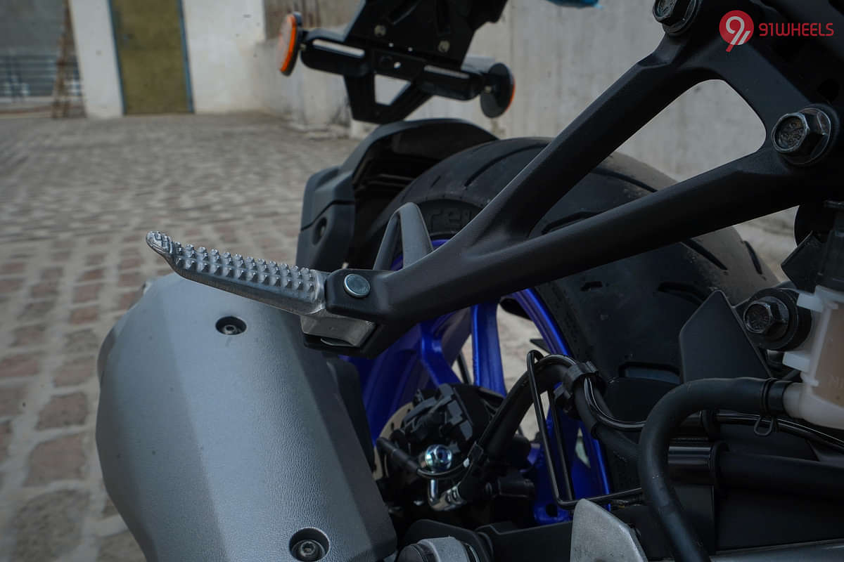 Yamaha R15 V4 Pillion Footrest