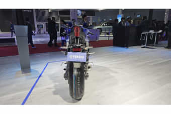 Yamaha YZF R7 Rear View