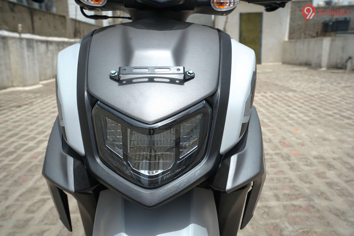 Yamaha RayZR 125 Fi-Hybrid Street Rally Head Light