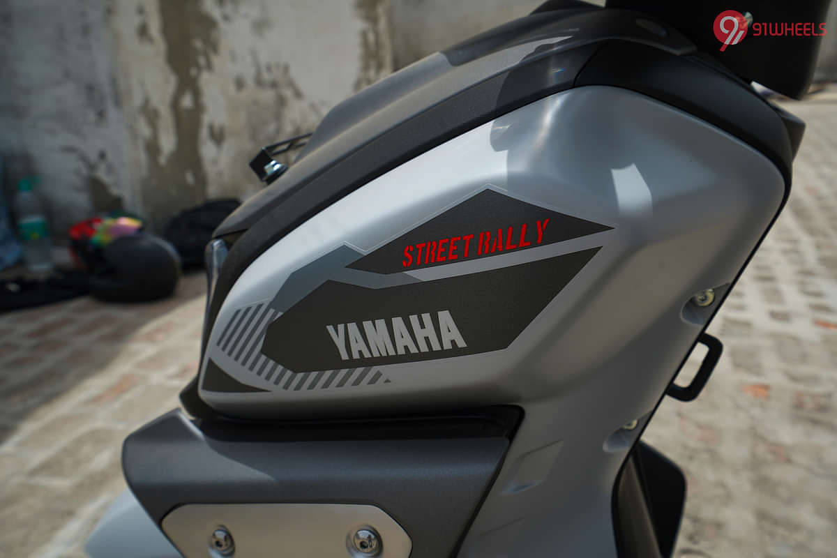 Yamaha RayZR 125 Fi-Hybrid Street Rally Side Fairing