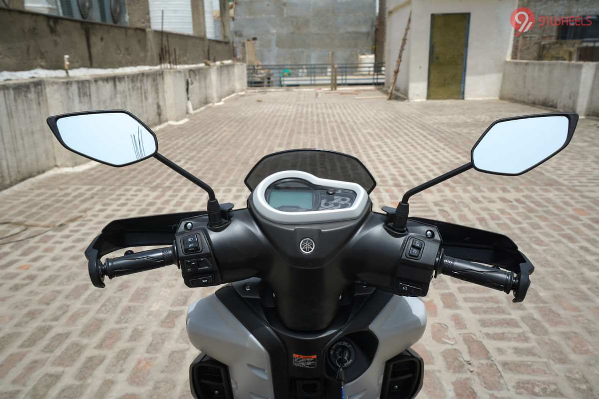 Yamaha RayZR 125 Fi-Hybrid Street Rally Handle Bar