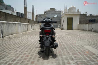 Yamaha RayZR 125 Fi-Hybrid Street Rally Rear View Yamaha RayZR 125 Fi-Hybrid Street Rally Rear View