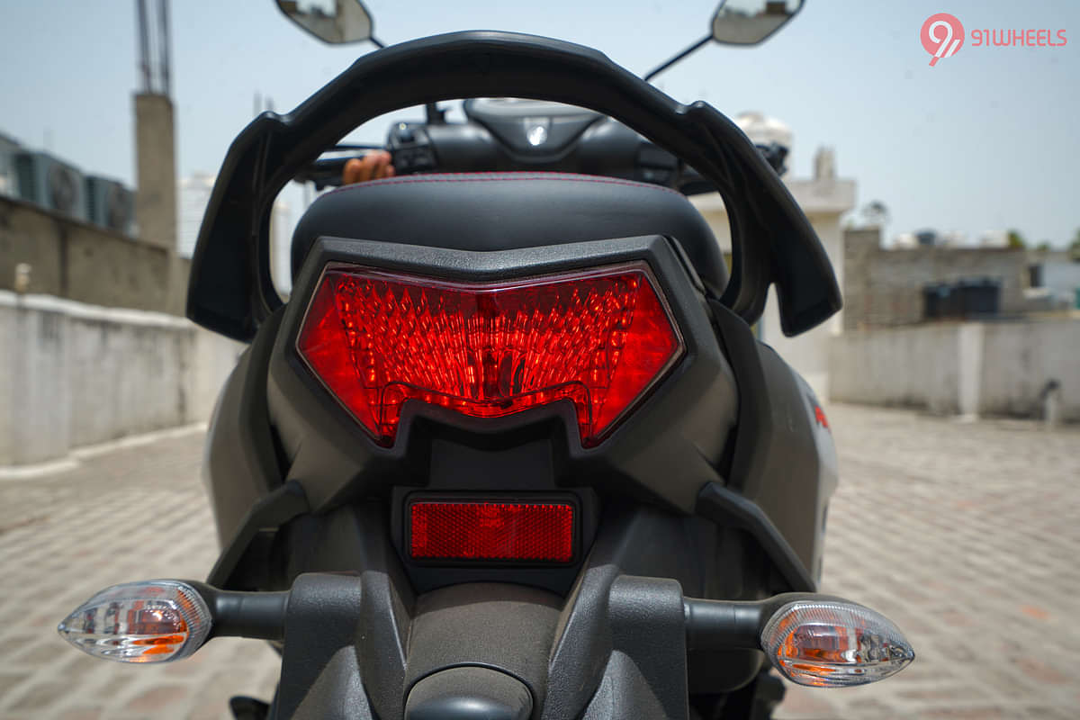 Yamaha RayZR 125 Fi-Hybrid Street Rally Tail Light