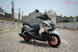 RayZR 125 Fi-Hybrid Street Rally image