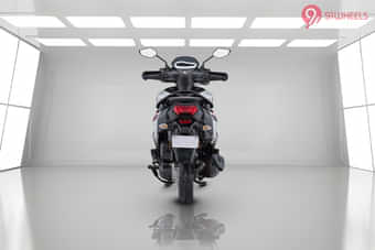 Yamaha RayZR 125 Fi-Hybrid Rear View Yamaha RayZR 125 Fi-Hybrid Rear View