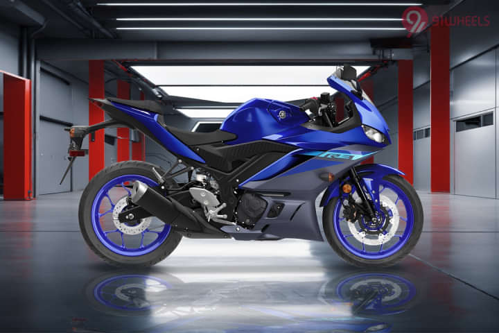 Yamaha R3 Right Side View