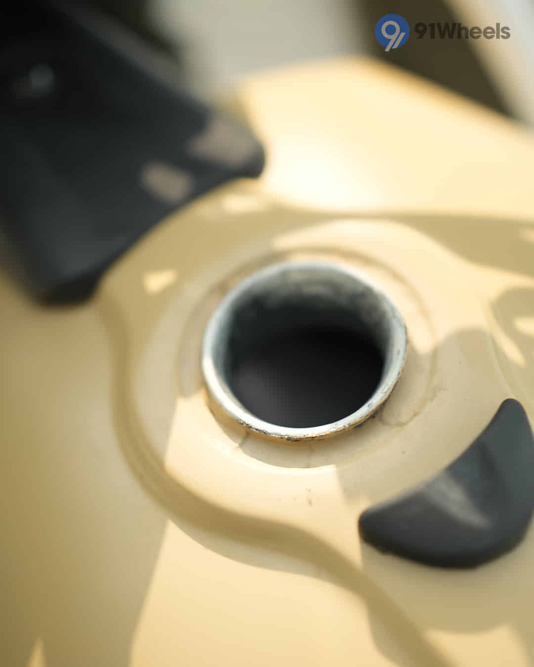 Open Fuel Lid Open Fuel Lid