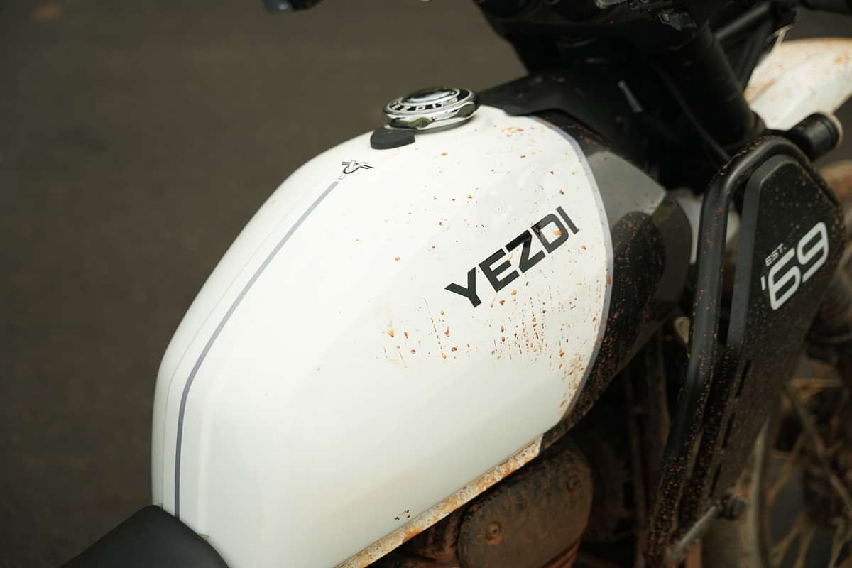 Yezdi Adventure Fuel Tank