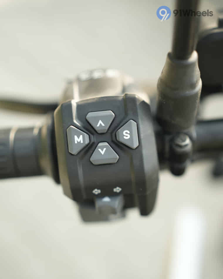 Handlebar & Console Area - 5 Handlebar & Console Area - 5