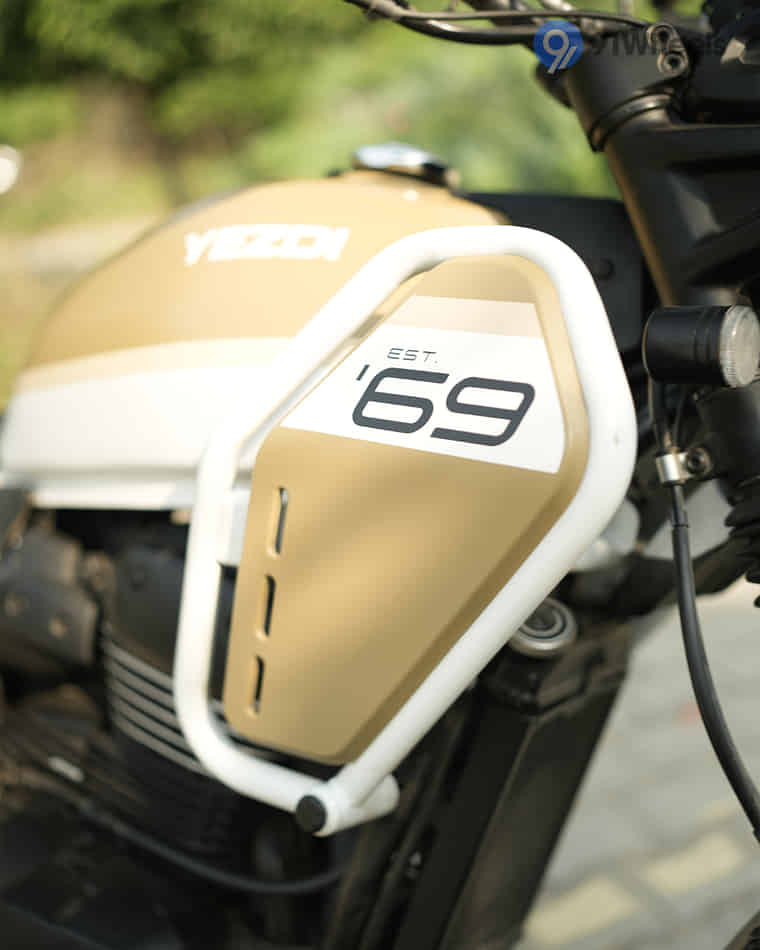 Stands & Utility - 2 Stands & Utility - 2