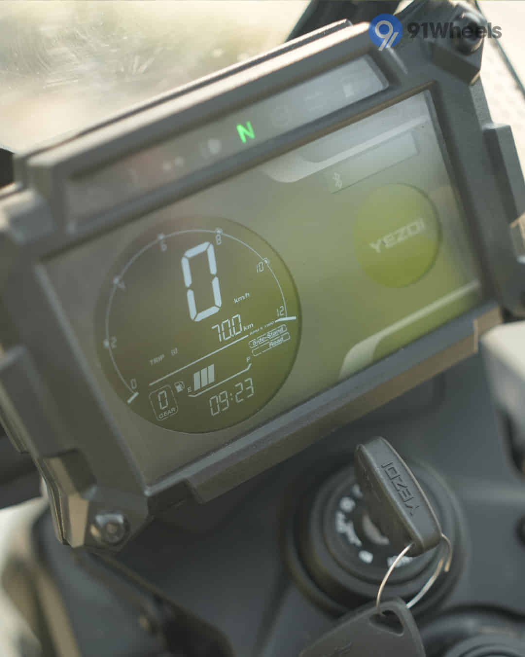 TFT / Instrument Cluster TFT / Instrument Cluster