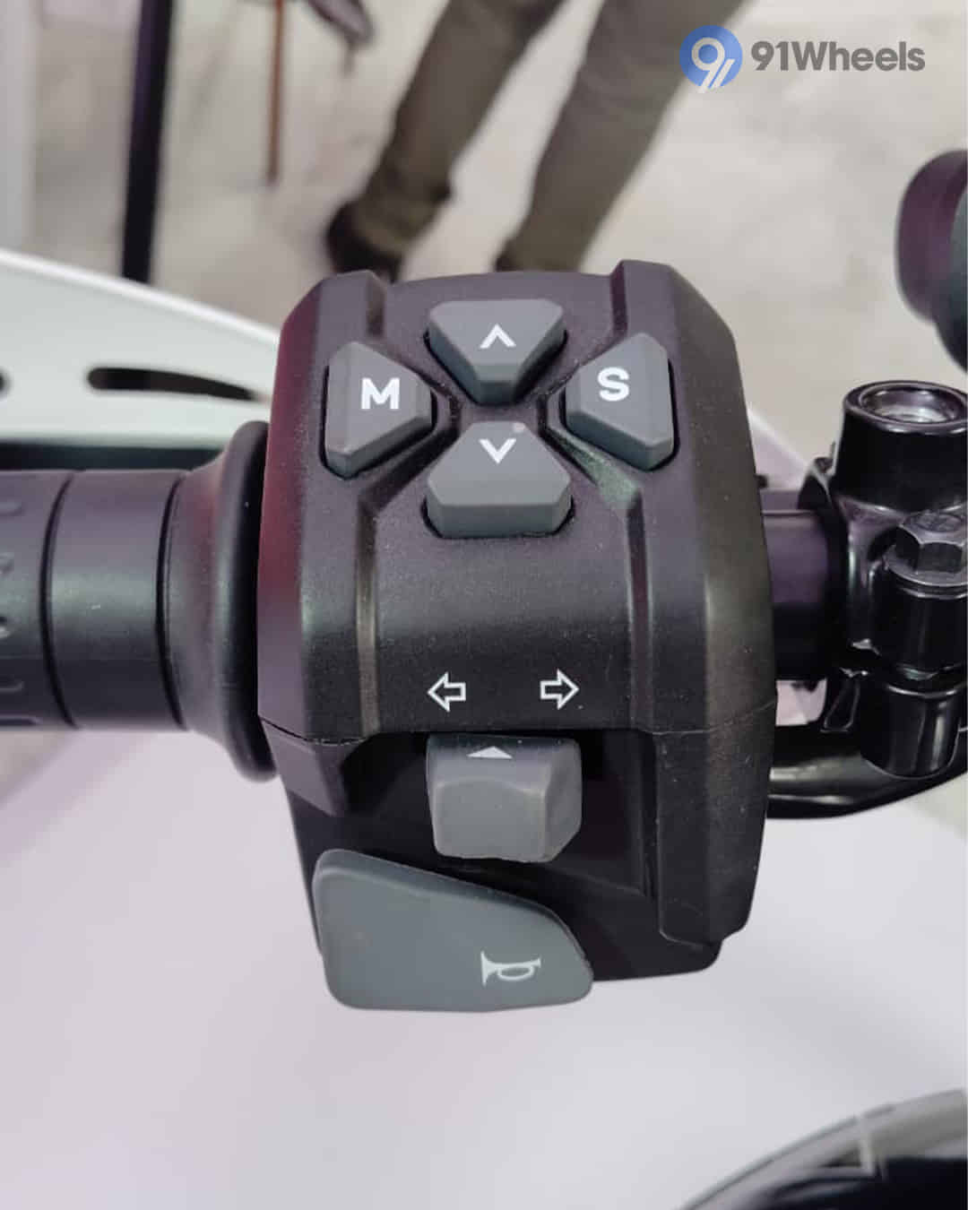 Left Side Multifunction Switchgear