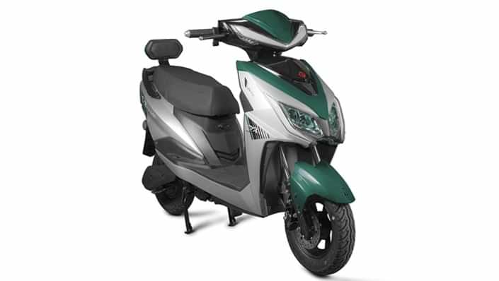 YO Drift Right Front Three Quarter YO Drift Right Front Three Quarter