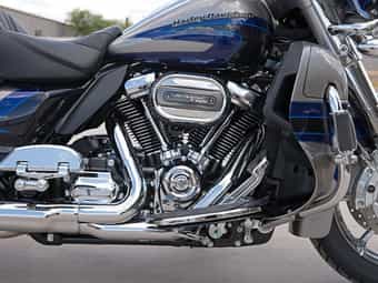 Harley-Davidson CVO Limited Harley-Davidson CVO Limited