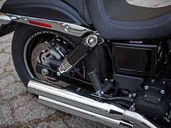 Harley-Davidson Fat Bob  Harley-Davidson Fat Bob