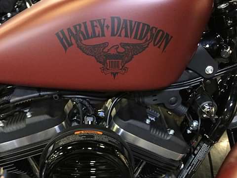 Harley Davidson Iron 883 883 ABS Logo