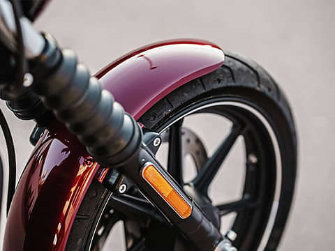 Harley-Davidson Street 750 Standard Images
