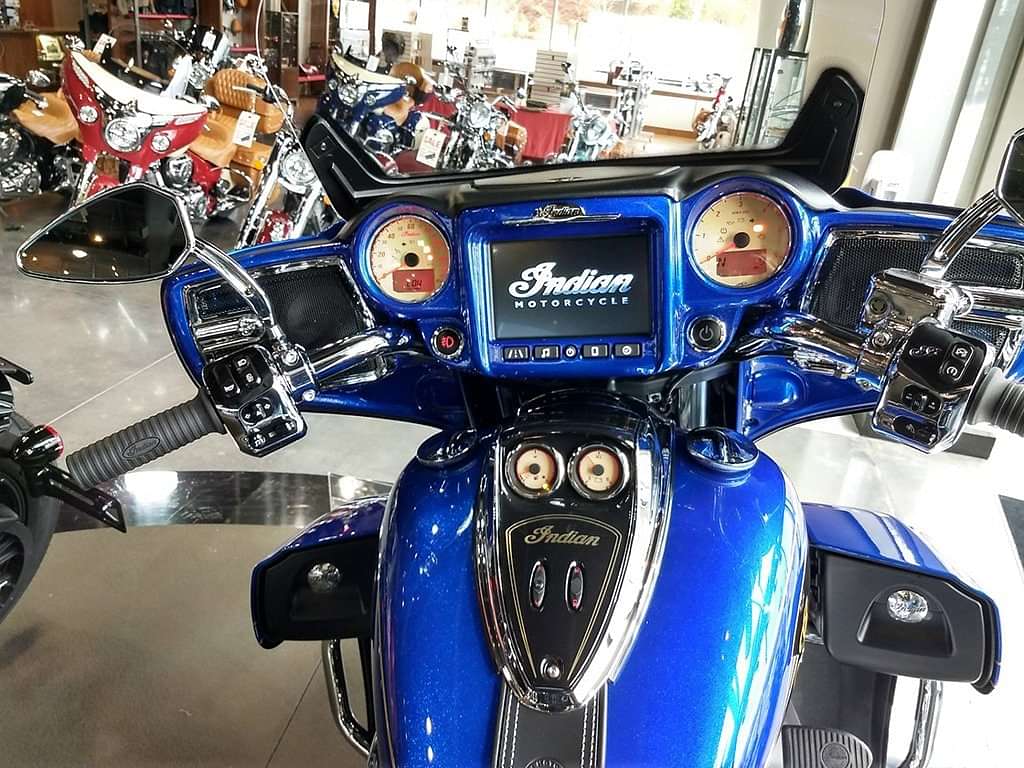 Indian Motorcycle Roadmaster Elite Insutrument Cluster