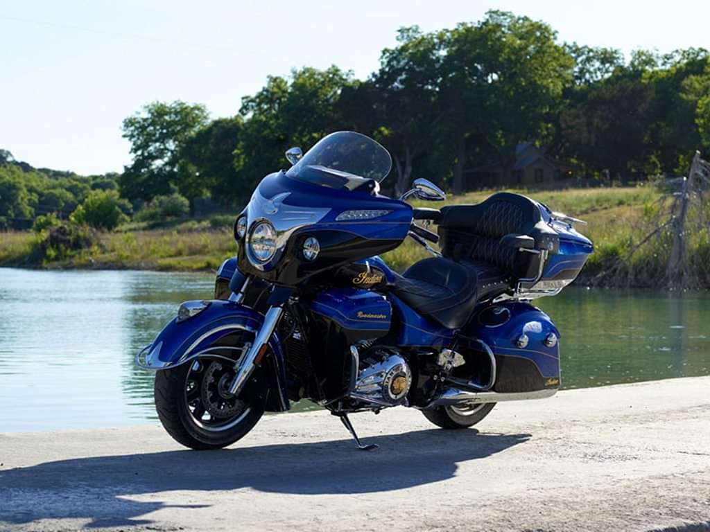 Indian Motorcycle Roadmaster Elite Front Side Profile