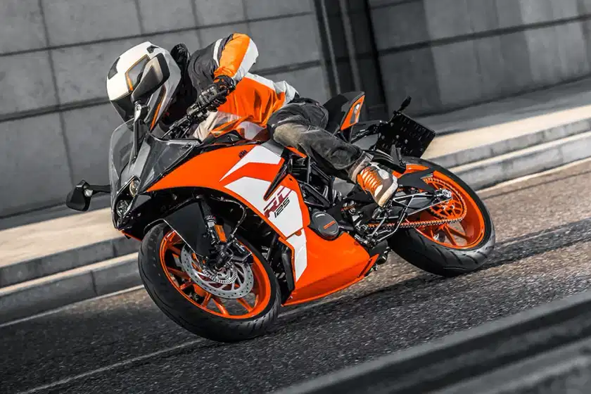 KTM RC 125 2020-2022 Moving shot KTM RC 125 2020-2022 Moving shot
