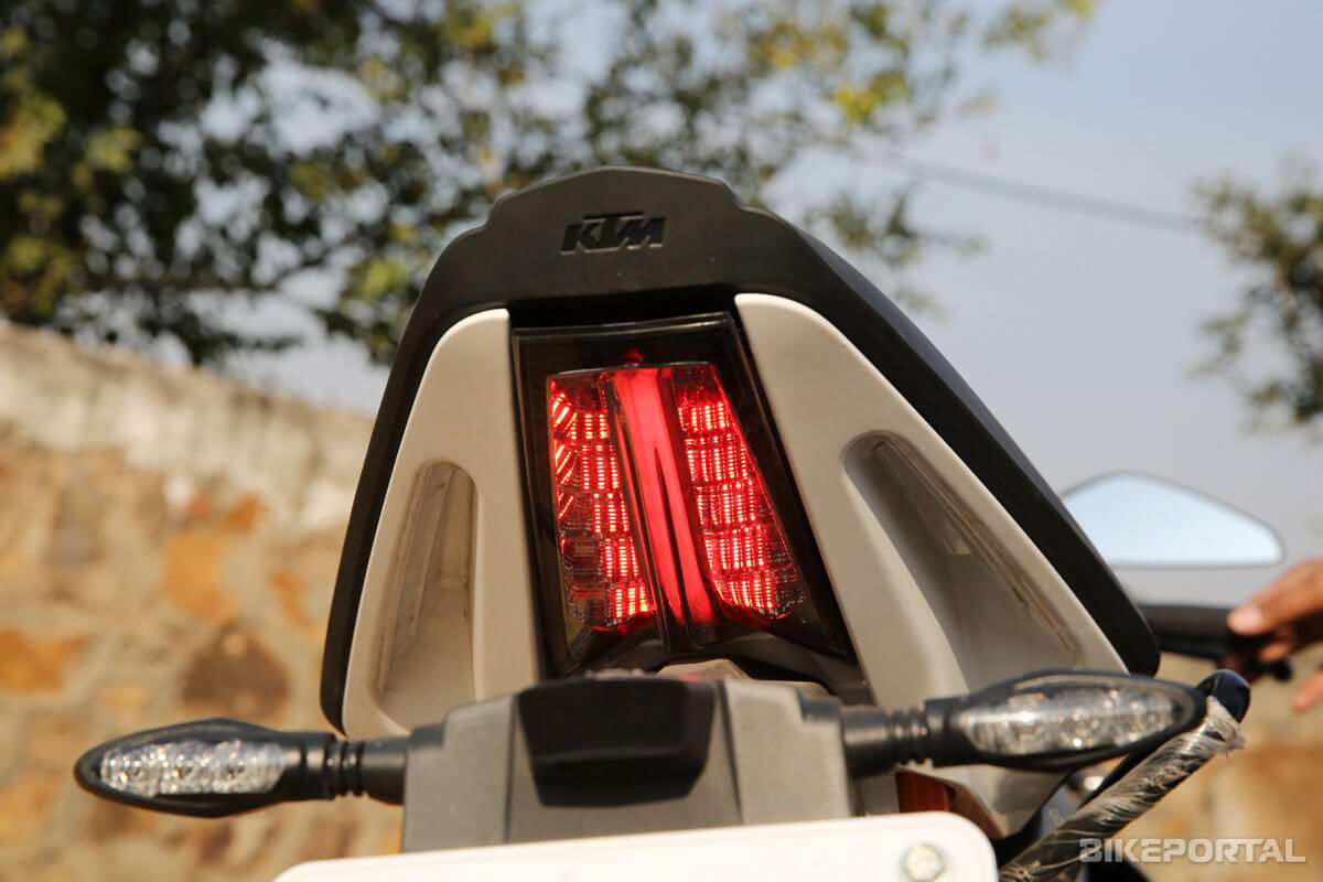 KTM RC 200 2020-2022 Tail Light