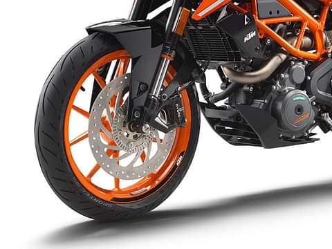 KTM RC 390 390 ABS Tyre