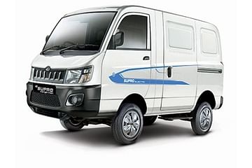 Mahindra Esupro Cargo-Van vs Force Trax Cruiser 🚌 | Compare Force Trax ...