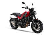 Benelli Leoncino 500 Red bike