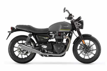 Triumph Speed Twin 900 Jet Black Bikes Triumph Speed Twin 900 Jet Black Bikes