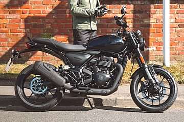 Triumph Bajaj Scrambler 350