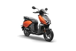 Lambretta G-Special Electric Scooter Expected Price ₹ 1.25L