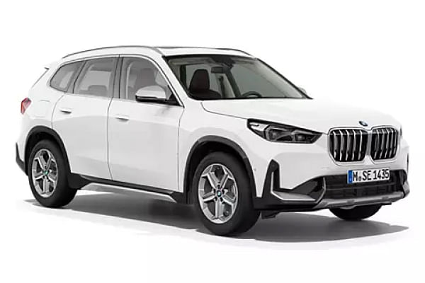 What is the ground clearance of BMW X1?