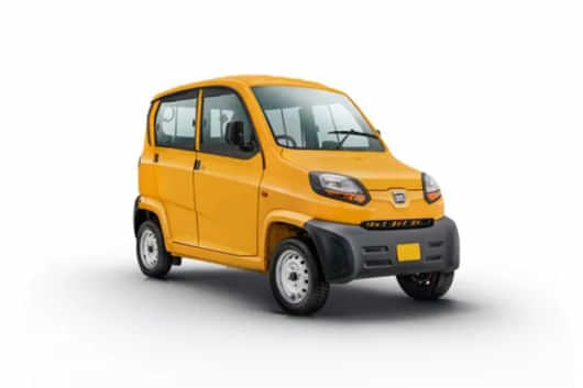 Bajaj Qute (RE60) Bajaj Qute (RE60)