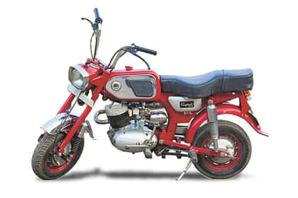 Rajdoot GTS 175 Profile Image