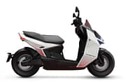 Ultraviolette Tesseract 3.5 kW scooter