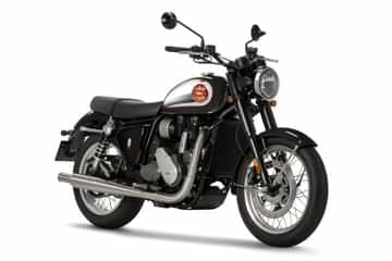 BSA Gold Star 650 STD Insignia Red-Highland Green Bikes BSA Gold Star 650 STD Insignia Red-Highland Green Bikes