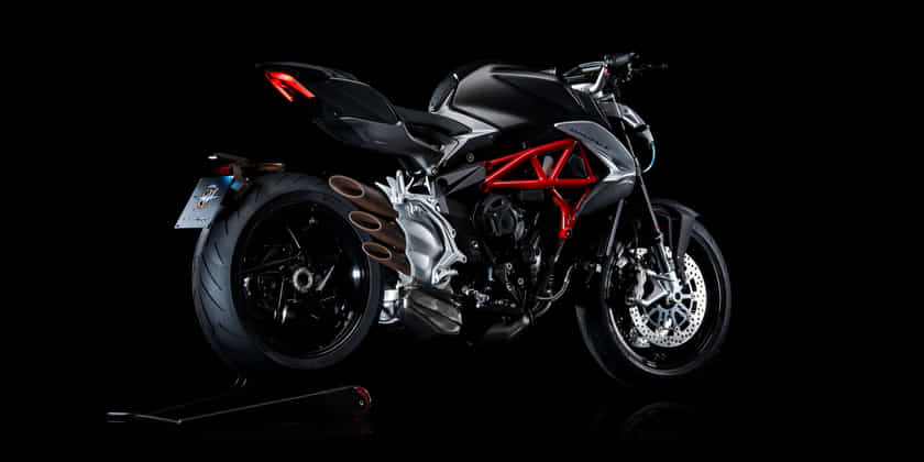 MV Agusta Brutale 800 2013-2017 image MV Agusta Brutale 800 2013-2017 image