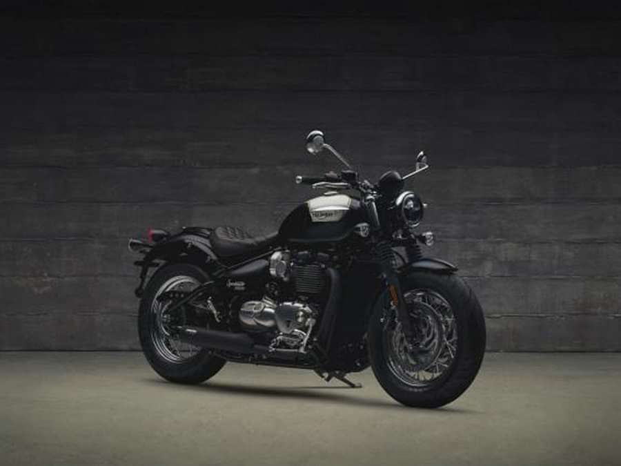 Triumph Speed Master Front Side Profile