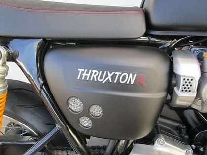 Triumph Thruxton R undefined