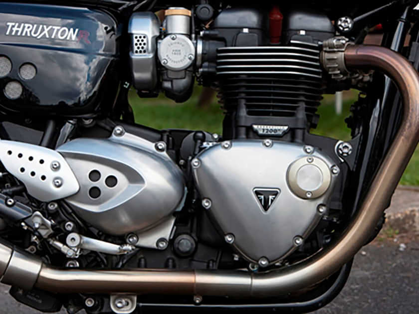 Triumph Thruxton R 2020-2023 image