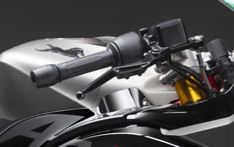 TVS Akula 310 2017-2020 TVS Akula 310 2017-2020