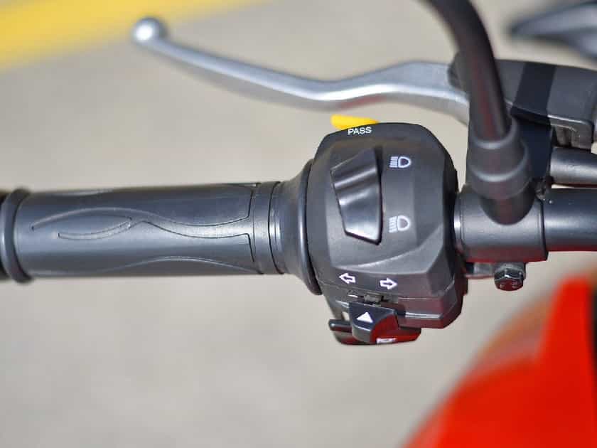 TVS Apache RTR 160 4V 2018-2020 image TVS Apache RTR 160 4V 2018-2020 image