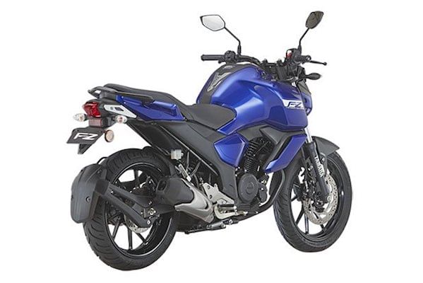 Yamaha FZ-S FI V3 Right Rear Three Quarter
