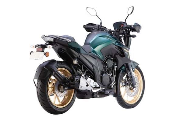 Yamaha FZS 25 2021-2024 Right Front Three Quarter