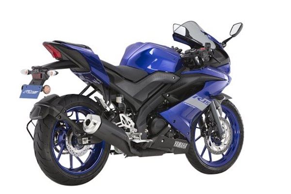 Yamaha YZF R15 V3 BS6 2019-2022 Rear Side Profile