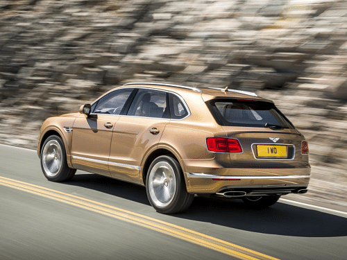 Bentley Bentayga Left Rear Three Quarter