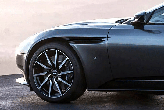 Aston Martin DB 11 Side Profile